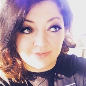 Meet your Posher, Brittney